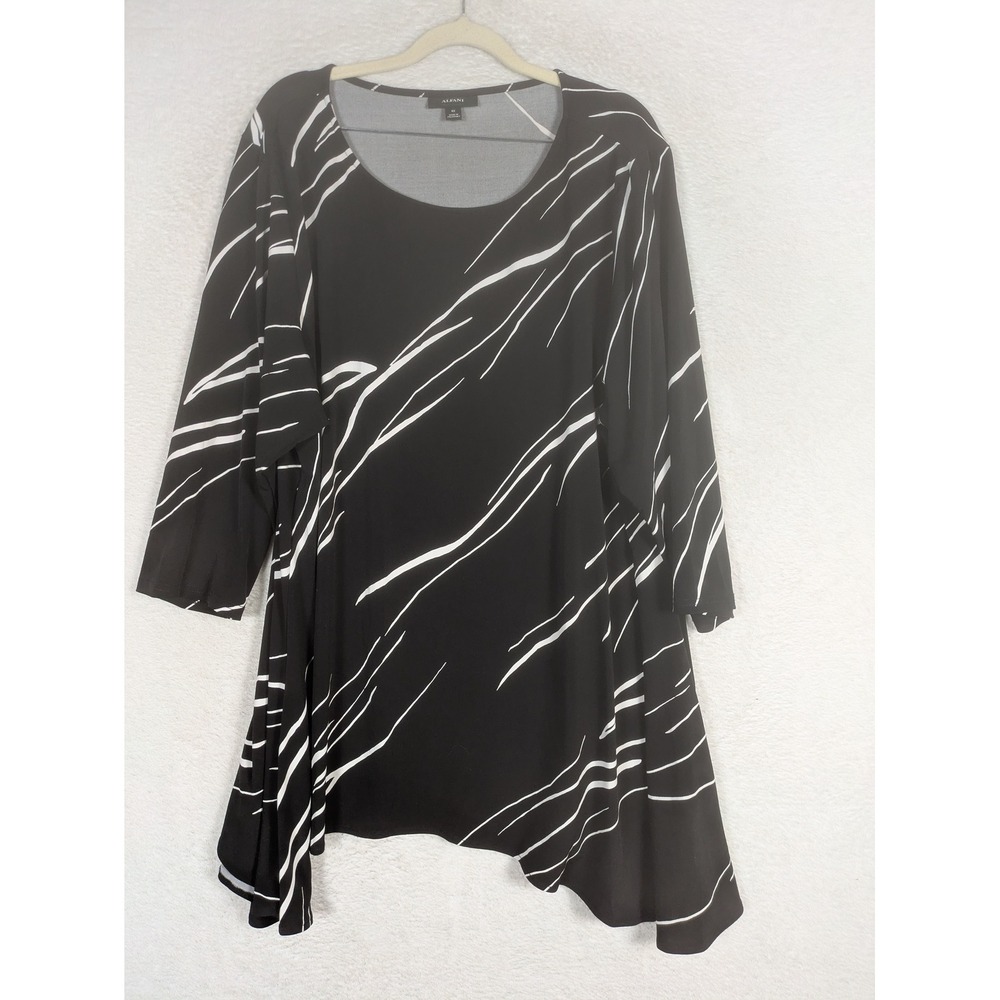 Alfani Tunic Women's 4X Black White Abstract Sharkbite Hem 3/4 Sleeve Blouse